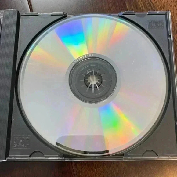 Motley Crüe CD Decade of Decadence 81-91  Greatest Hits Album - Picture 7 of 9